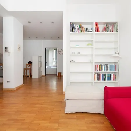 Guesthost - Buonarroti Bright * Milan