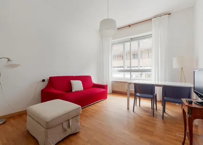 Guesthost - Buonarroti Bright Apartment *